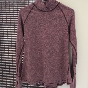 Lululemon running top